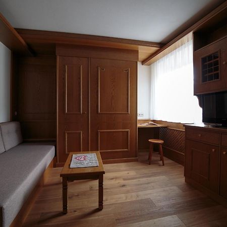 Sapelza Appartementhaus ドッビアーコ エクステリア 写真