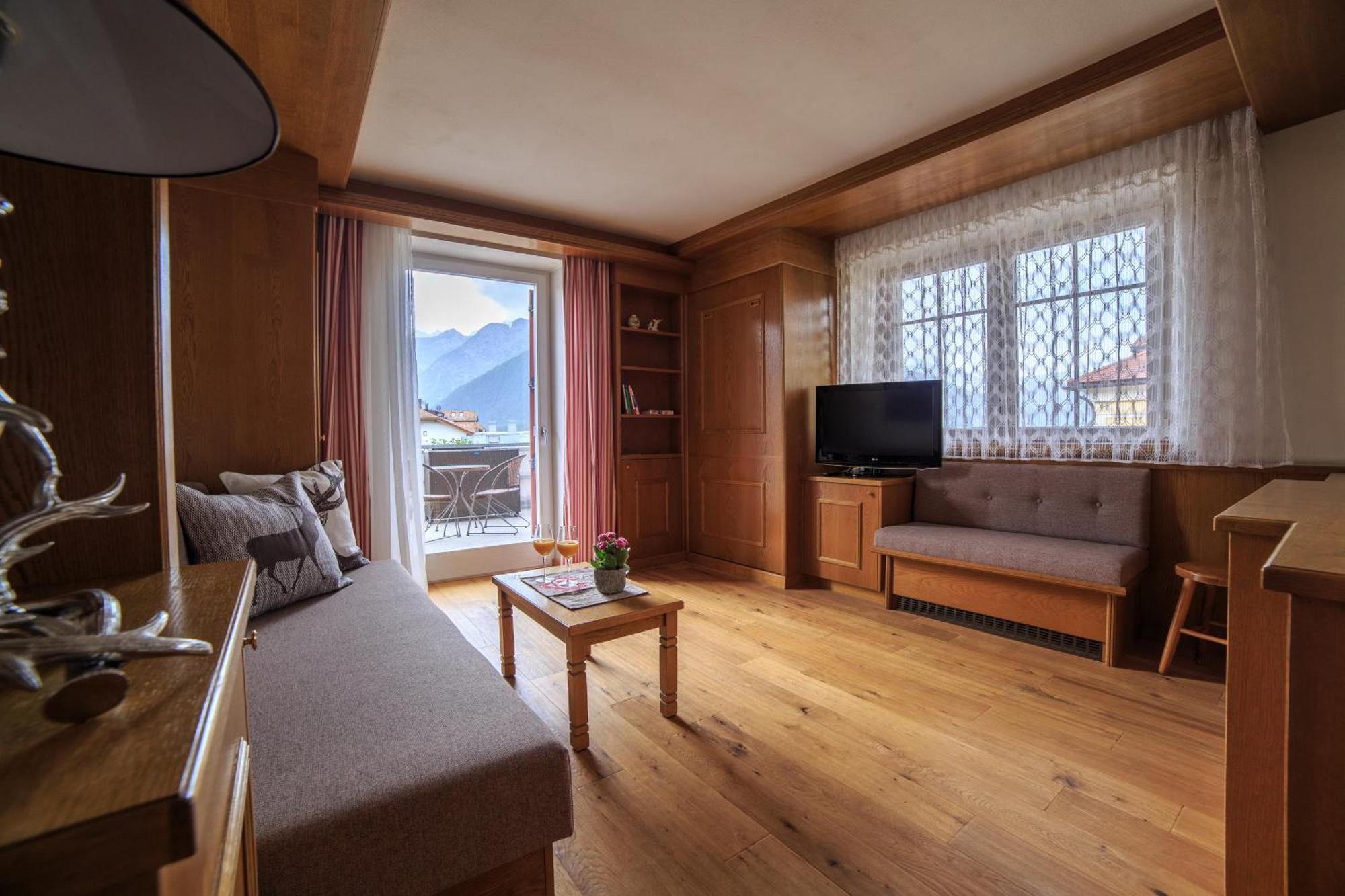 Sapelza Appartementhaus ドッビアーコ エクステリア 写真